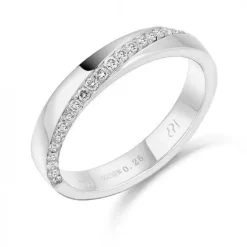 "Willow" Ladies Wedding Band